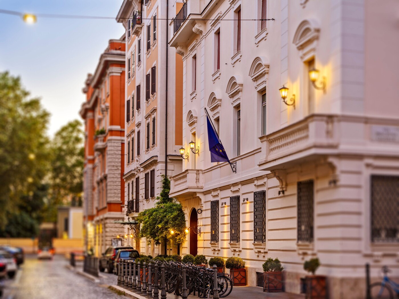 Hotel Locarno property photograph